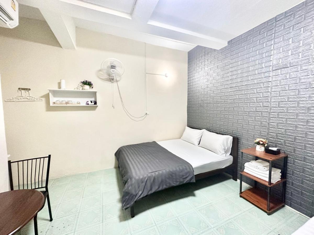 Pd Hostel กรุงเทพมหานคร ภายนอก รูปภาพ