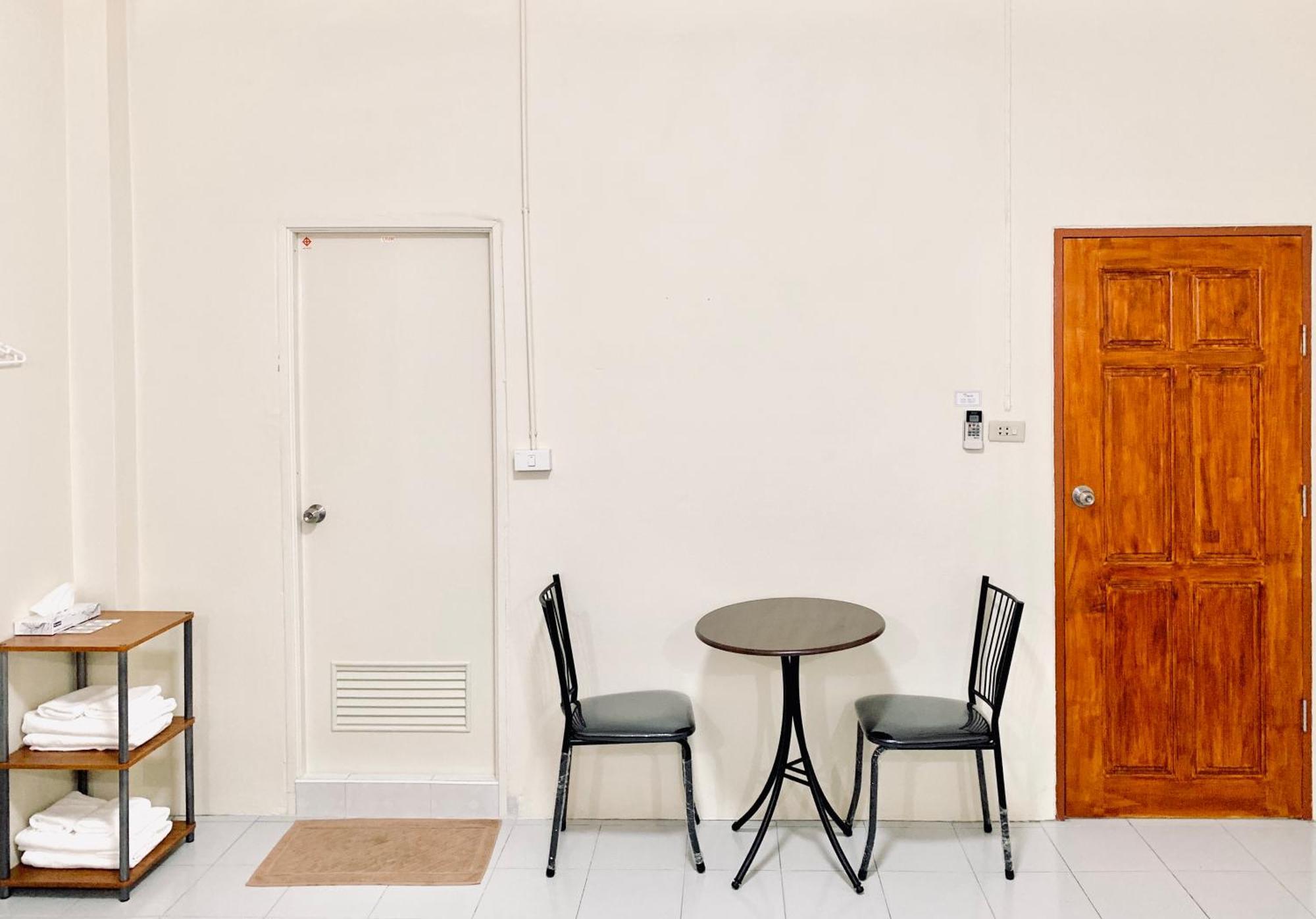 Pd Hostel กรุงเทพมหานคร ภายนอก รูปภาพ